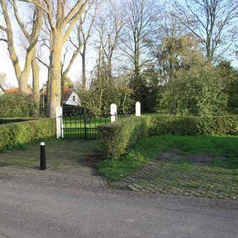 Begraafplaats Loperskapelle 4